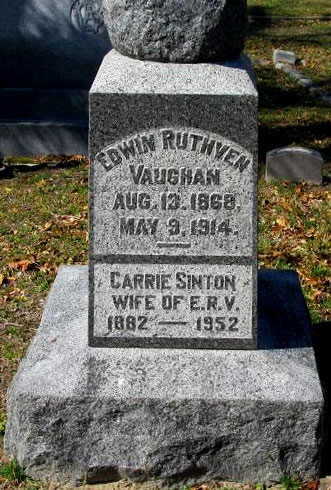 Headstone of Carrie Beattie Vaughan (n&eacute;e Sinton) 1882 - 1952, image 2