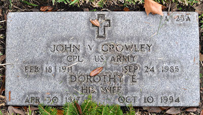 Headstone of Dorothy Eileen Crowley (n&eacute;e Sinton) 1917 - 1994
