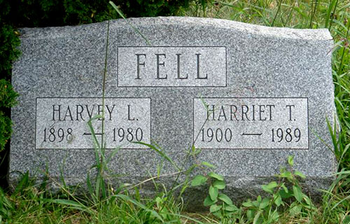 Headstone of Harriet Fell (n&eacute;e Talley) 1900 - 1989