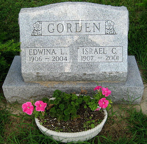 Headstone of Edwina L. Gorden (n&eacute;e Nickler) 1906 - 2004